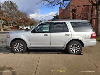 Used 2015 Ford Expedition XLT w/ Equipment Group 202A