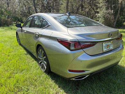 Used 2019 Lexus ES 350 Ultra Luxury