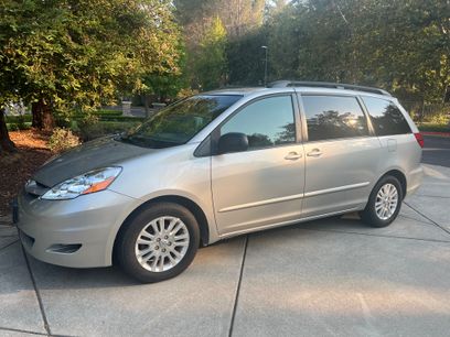 Used 2008 Toyota Sienna LE