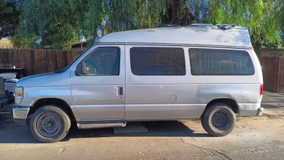 Used 2009 Ford E-350 and Econoline 350 XL