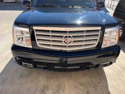 Used 2002 Cadillac Escalade 2WD