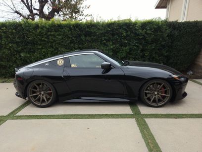 Used 2023 Nissan Z w/ Floor Mat Package (L93)