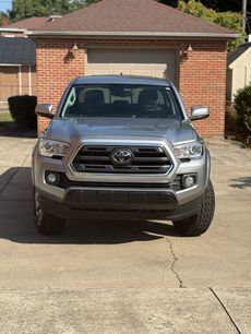 Used 2019 Toyota Tacoma SR5