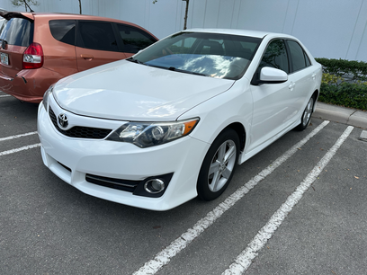 Used 2013 Toyota Camry SE