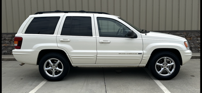 Used 2004 Jeep Grand Cherokee Limited w/ Cold Weather Group