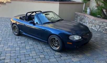 Used 2000 MAZDA MX-5 Miata LS