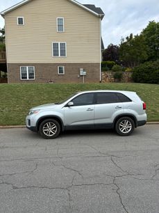 Used 2014 Kia Sorento LX