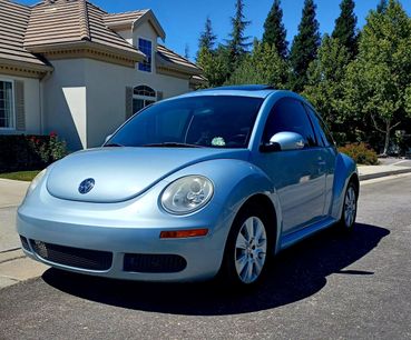 Used 2010 Volkswagen Beetle Coupe