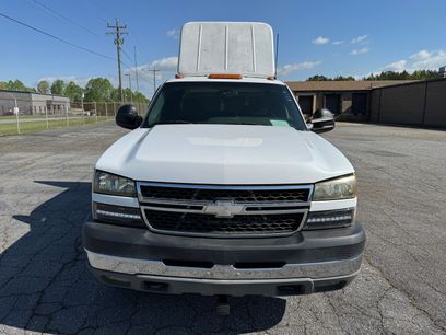 Used 2005 Chevrolet Silverado 3500 LS w/ Heavy-Duty Power Package