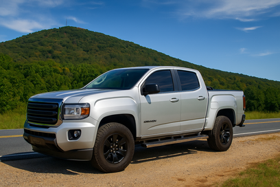 Used 2018 GMC Canyon SLE w/ SLE Convenience Package