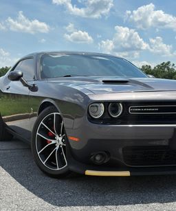 Used 2018 Dodge Challenger R/T Scat Pack w/ Leather Interior Group
