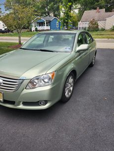 Used 2010 Toyota Avalon Limited