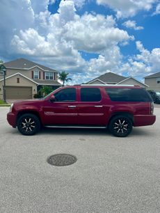 Used 2007 GMC Yukon XL Denali