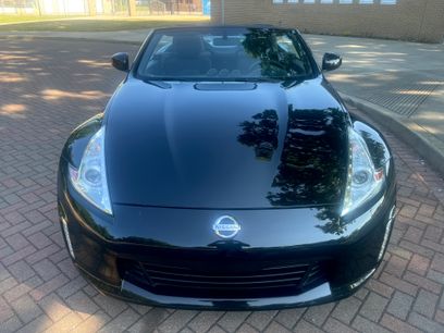 Used 2014 Nissan 370Z Roadster