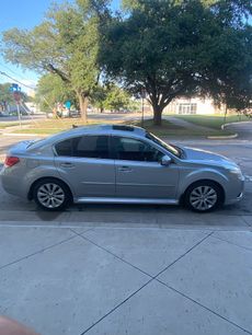 Used 2012 Subaru Legacy 3.6R Limited w/ Popular Pkg 2