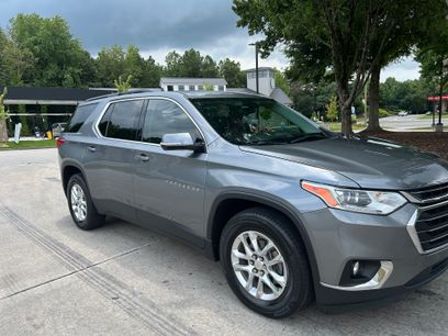 Used 2019 Chevrolet Traverse LT