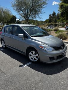 Used 2011 Nissan Versa SL