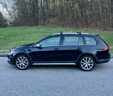 Used 2017 Volkswagen Golf Alltrack SEL