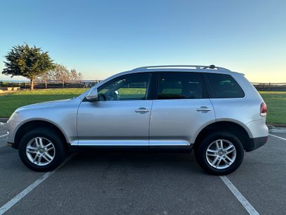 Used 2009 Volkswagen Touareg VR6