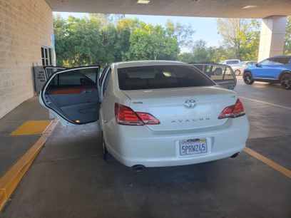 Used 2005 Toyota Avalon Limited