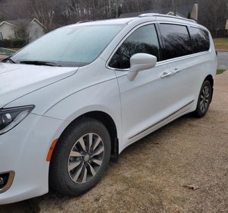 Used 2020 Chrysler Pacifica Touring-L