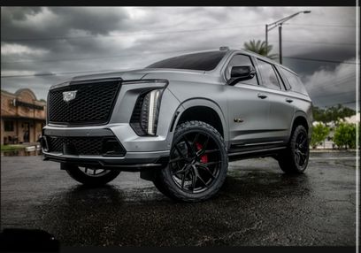 Used 2025 Cadillac Escalade V