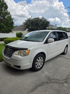 Used 2008 Chrysler Town & Country Touring