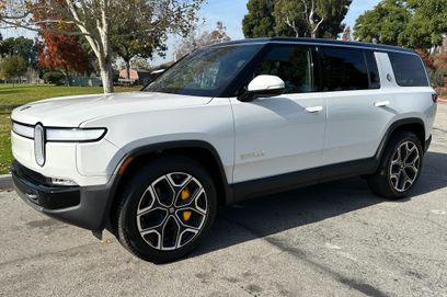 Used 2022 Rivian R1S Launch Edition