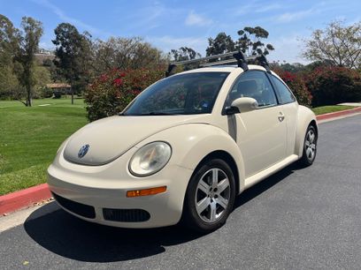 Used 2006 Volkswagen Beetle Coupe w/ Package 1