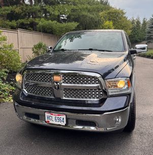 Used 2017 RAM 1500 Laramie w/ Convenience Group