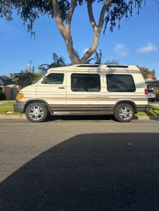 Used 2002 Dodge B1500