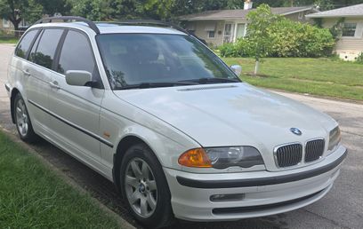Used 2001 BMW 325i Wagon