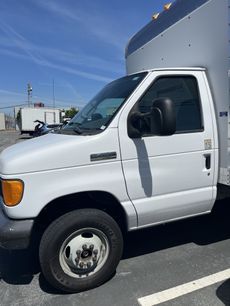 Used 2007 Ford E-450 and Econoline 450