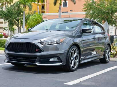 Used 2017 Ford Focus ST