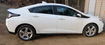 Used 2017 Chevrolet Volt LT w/ Comfort Package