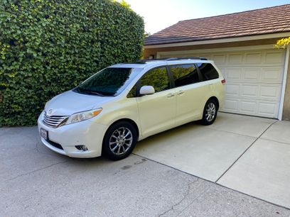 Used 2011 Toyota Sienna Limited