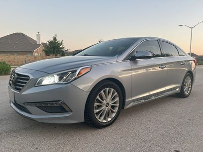Used 2015 Hyundai Sonata Limited w/ Option Group 06