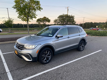 Used 2022 Volkswagen Tiguan SE