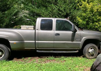 Used 2007 Chevrolet Silverado 3500 LT w/ Heavy-Duty Power Package