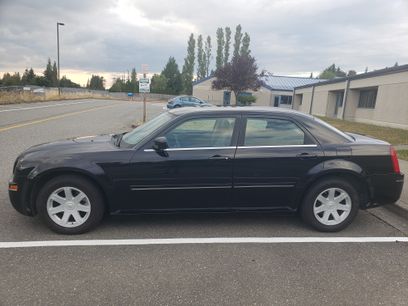 Used 2005 Chrysler 300 Touring w/ Sound Group