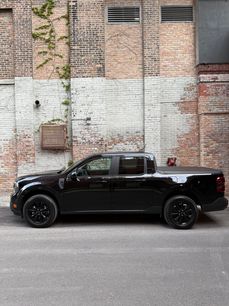 Used 2024 Ford Maverick Lariat w/ Black Appearance Package