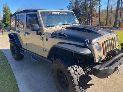 Used 2017 Jeep Wrangler Unlimited Rubicon w/ Connectivity Group