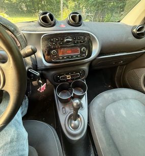 Used 2016 smart fortwo passion