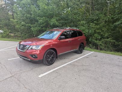 Used 2017 Nissan Pathfinder Platinum