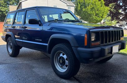 Used 2000 Jeep Cherokee SE