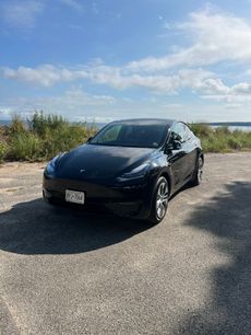 Used 2022 Tesla Model Y Long Range