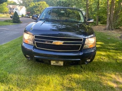 Used 2007 Chevrolet Suburban LT w/ LT Preferred Equipment Group