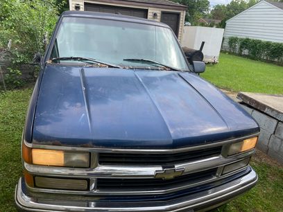 Used 1998 Chevrolet Silverado 1500 2WD Extended Cab w/ Bright Appearance Pkg