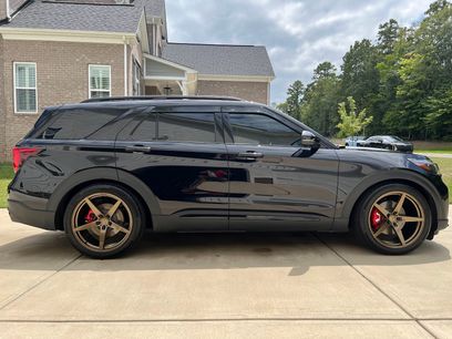 Used 2025 Ford Explorer ST w/ Sun And Sound Package