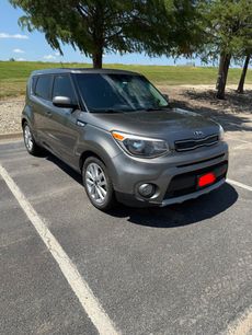 Used 2019 Kia Soul +